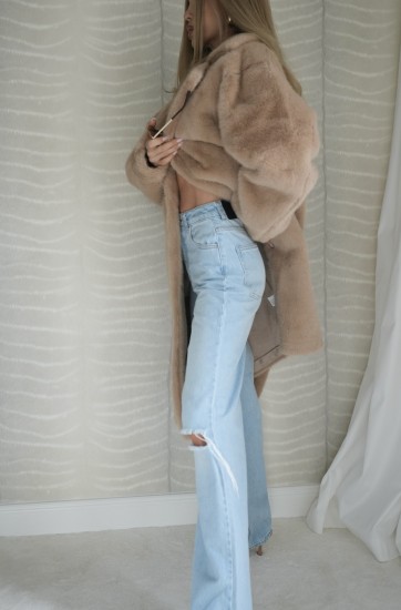 Spodnie jeansowe z prostą nogawką z rozcięciami SKY CUT JEANS 