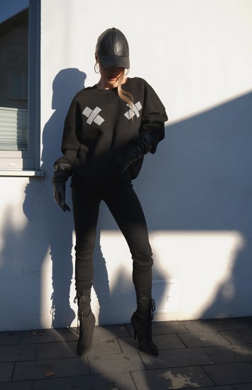 Modelujące prążkowane leginsy w kolorze czarnym SPORT MOVE BLACK SHINE