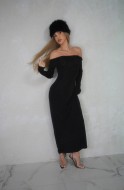 Facetune_15-12-2025-09-18-00.jpeg