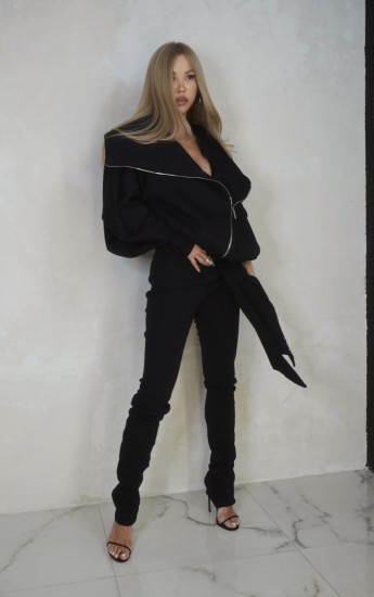 Elastyczne leginsy w kolorze czarnym z wiązaniem w pasie DESERT TONE BLACK 