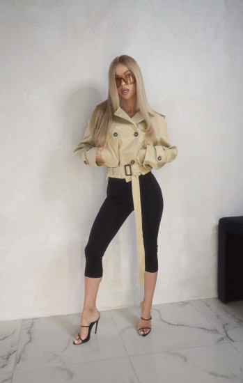 Czarne rybaczki modelujące Capri 7/8 – Sahara Capsule Collection – Push Up Capri Leggings