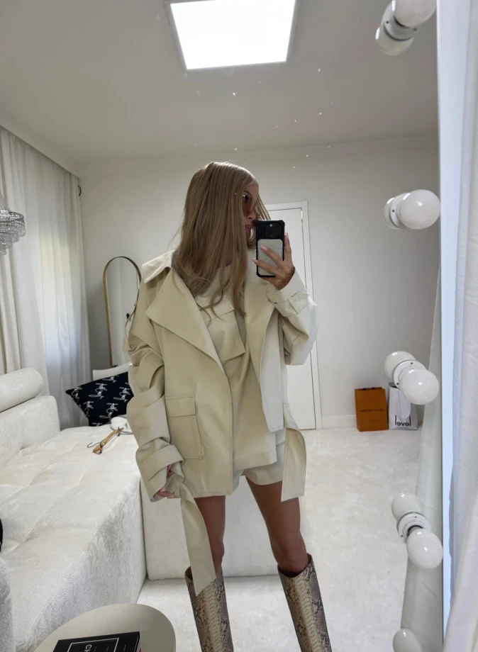 Komplet z szortami w stylu militarnym w kolorze beżowym BEIGE CODE