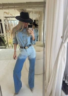 Koszula jeansowa damska z poduszkami na ramionach DENIM ICON