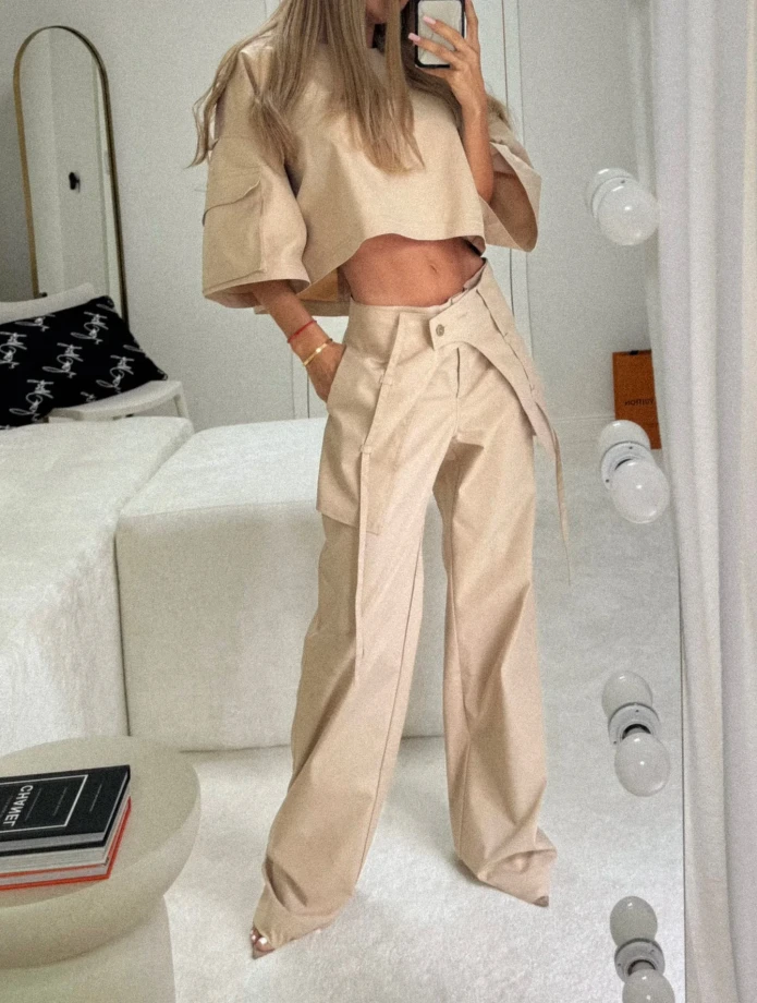 Bluza w kolorze beżowym z krótkim rękawem SAFARI NUDE