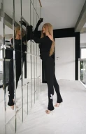Modelujące leginsy w kolorze czarnym BLACK SHINE LINE