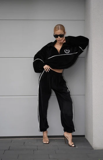THE AUTUMN EDIT CLUB - kobiecy zestaw w stylu lat 90 BLACK VELVET SET