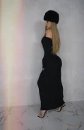 Czarna sukienka maxi z odkrytymi ramionami i wiązaniem SILKY MOVE DRESS