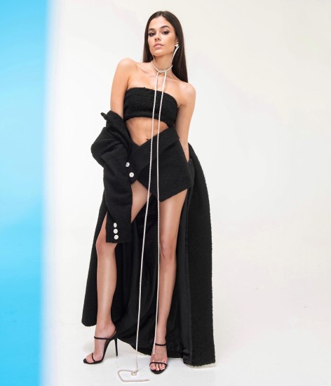 Czarna spódniczka Sasski